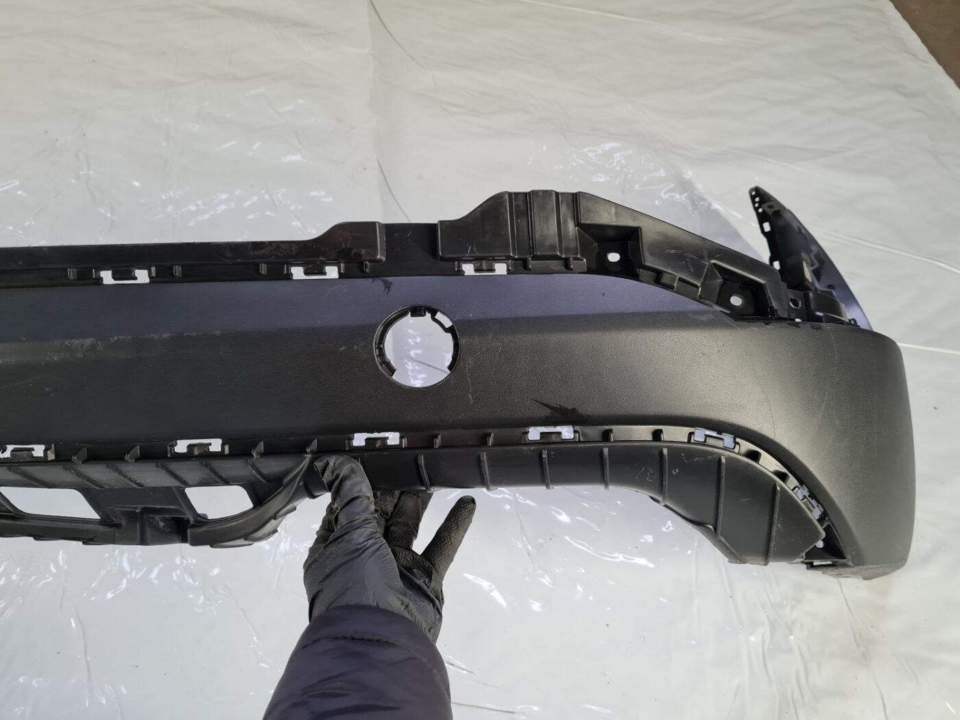 Aizmugurēja bufera spoileris (lūpa) priekš HYUNDAI TUCSON 2015-2021 5 Aizmugurēja bufera spoileris (lūpa) priekš HYUNDAI TUCSON 2015-2021