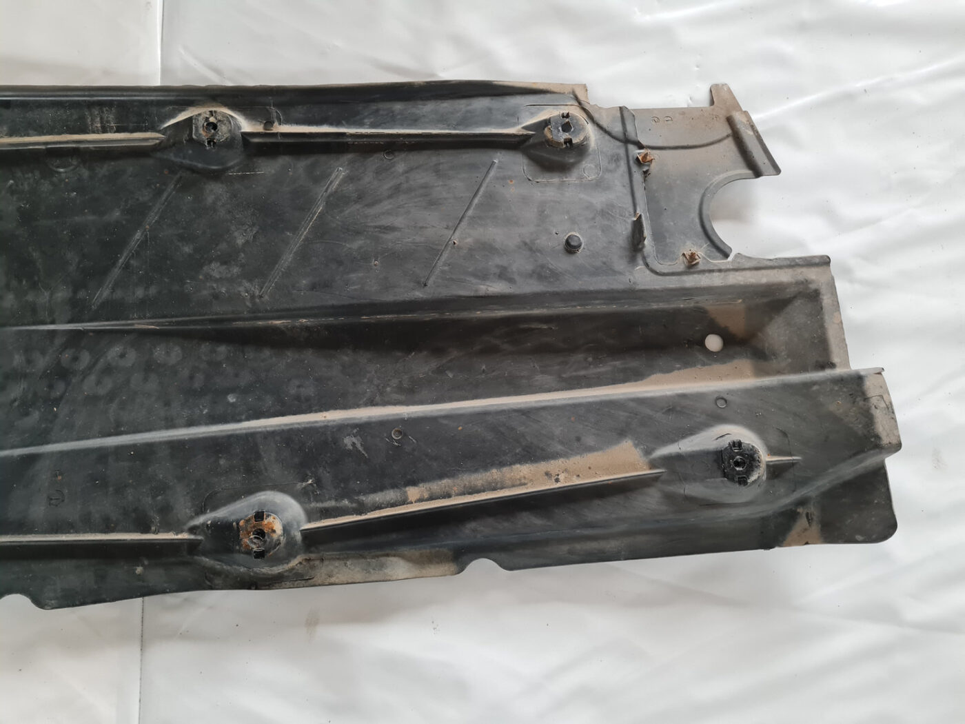 Virsbūves apakšējais aizsargs priekš ŠKODA OCTAVIA 2007 5 Virsbūves apakšējais aizsargs priekš ŠKODA OCTAVIA 2007