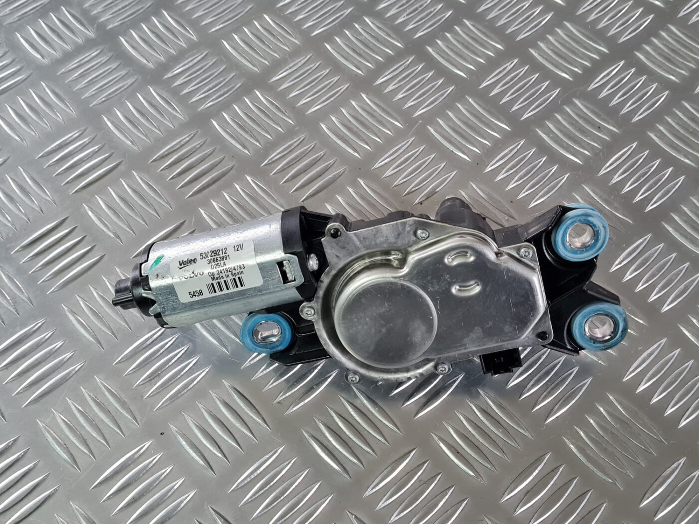 Aizmugurējā stikla tīrītāja motors priekš VOLVO XC 60 2009 4 Aizmugurējā stikla tīrītāja motors priekš VOLVO XC 60 2009