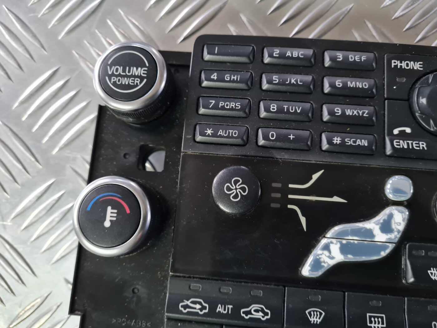 Klimata kontroles bloks priekš VOLVO XC 60 2009 6 Klimata kontroles bloks priekš VOLVO XC 60 2009