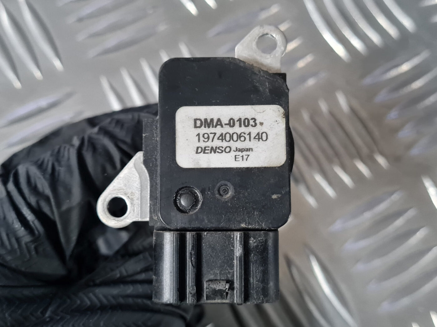 Gaisa plūsmas mērītājs priekš VOLVO XC 60 2009 4 Gaisa plūsmas mērītājs priekš VOLVO XC 60 2009