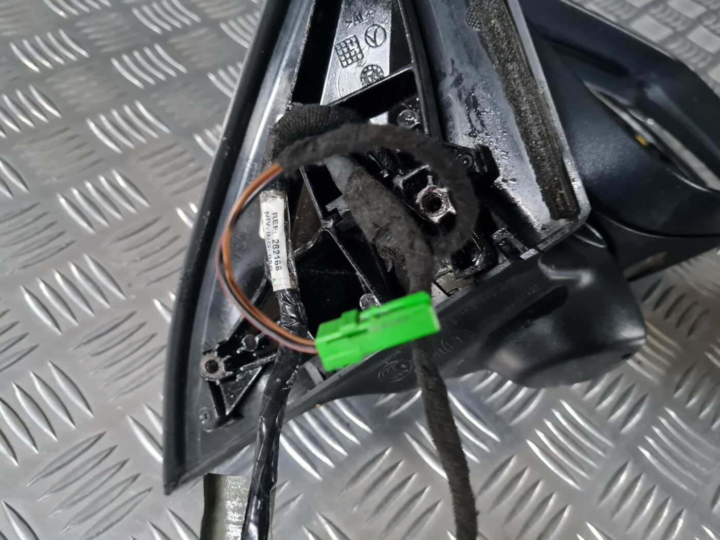 Ārējais spogulis, pa labi priekš VOLVO XC 60 2009 7 Ārējais spogulis, pa labi priekš VOLVO XC 60 2009