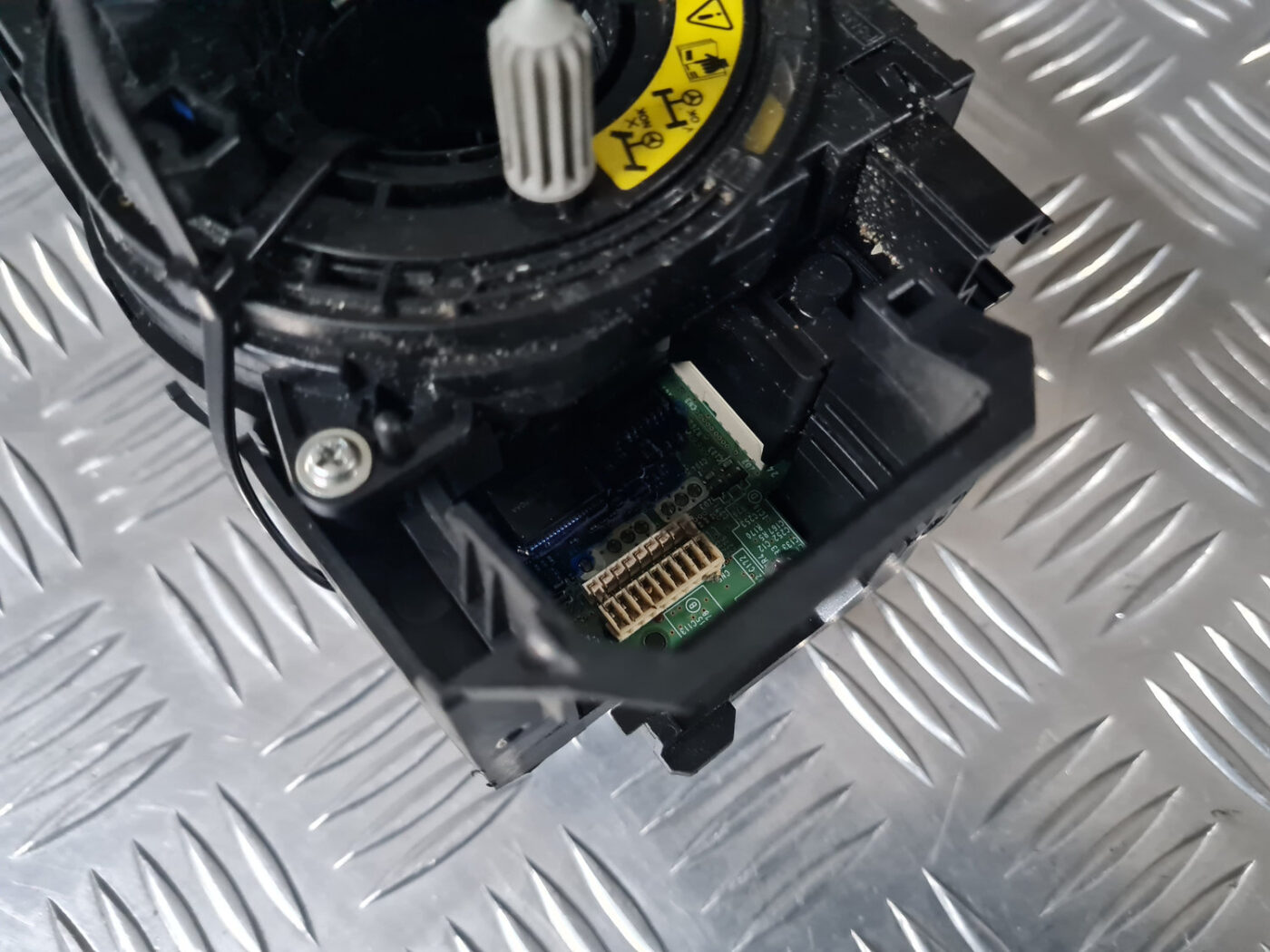 Drošības spilvena slīdgredzens priekš VOLVO XC 60 2009 8 Drošības spilvena slīdgredzens priekš VOLVO XC 60 2009