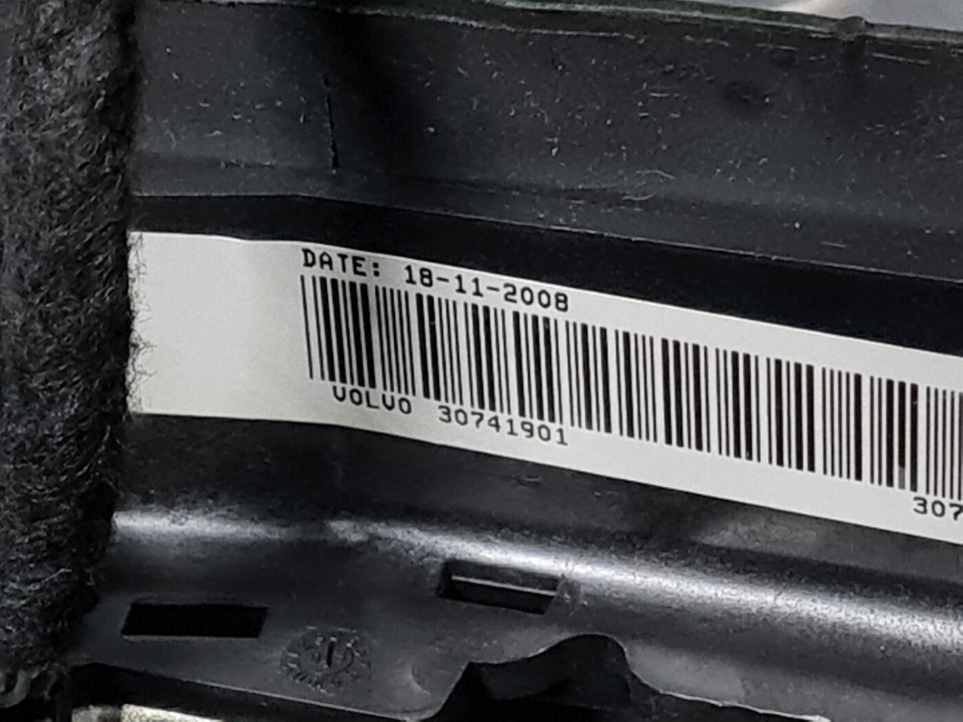 Stūre priekš VOLVO XC 60 2009 12 Stūre priekš VOLVO XC 60 2009