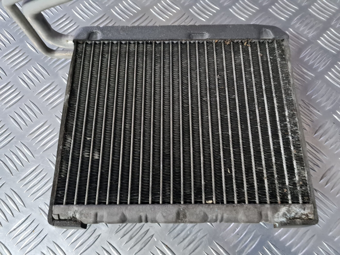 Gaisa kondicionēšanas radiators salonā priekš VOLVO XC 60 2009 2 Gaisa kondicionēšanas radiators salonā priekš VOLVO XC 60 2009