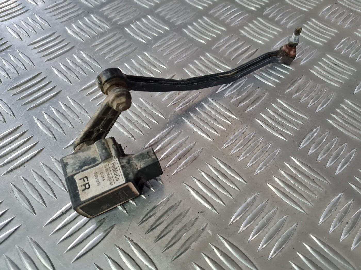 Lukturu diapazona korekcijas sensors, priekšā priekš VOLVO XC 60 2009 2 Lukturu diapazona korekcijas sensors, priekšā priekš VOLVO XC 60 2009