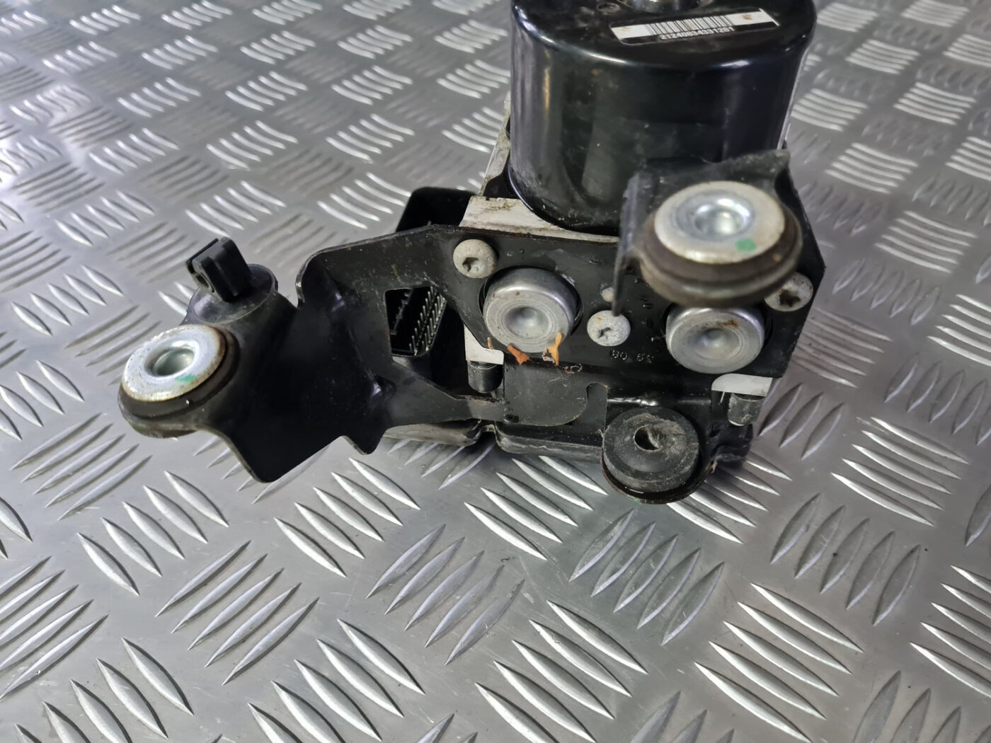 ABS bloks priekš VOLVO XC 60 2009 5 ABS bloks priekš VOLVO XC 60 2009