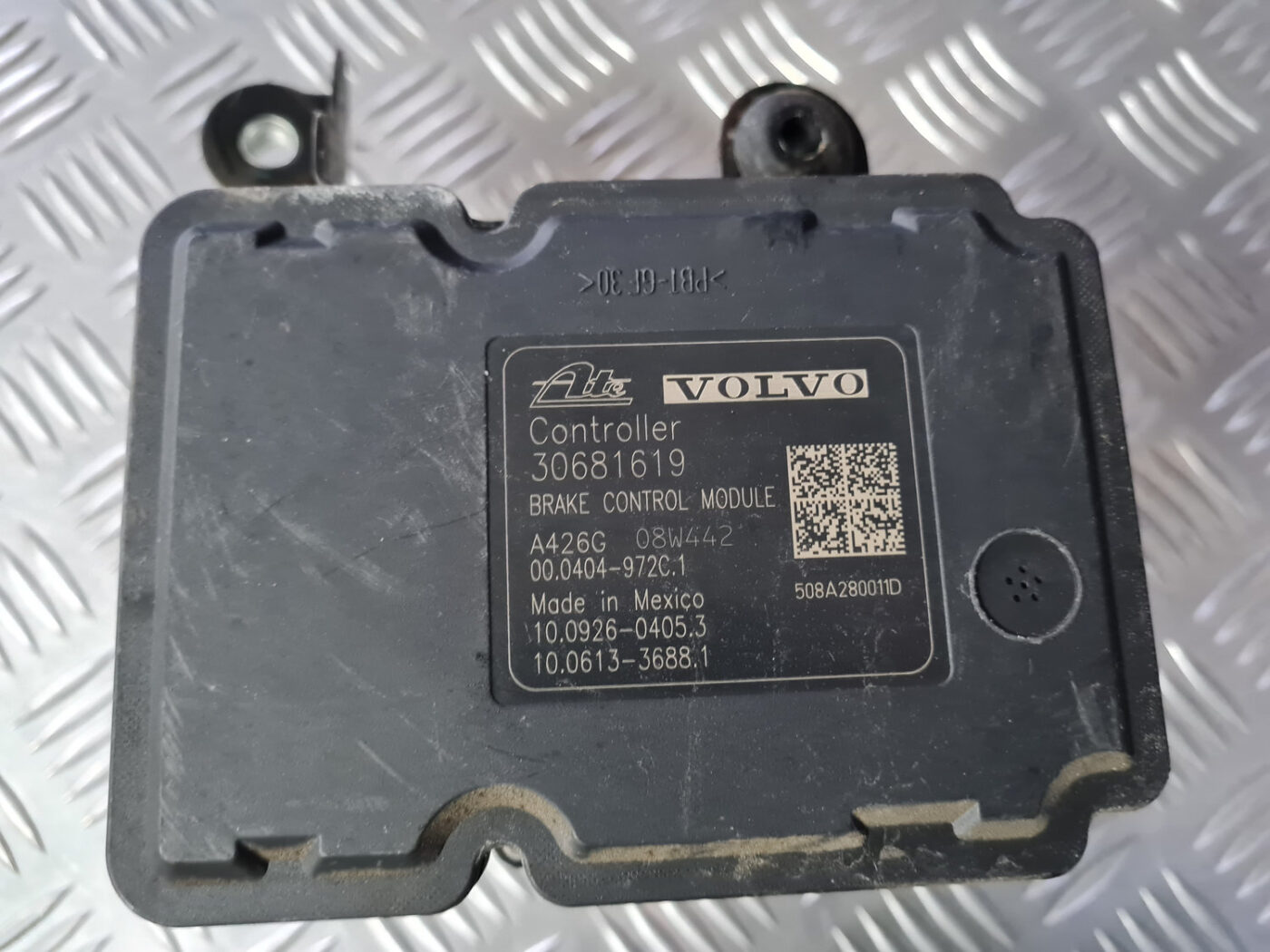 ABS bloks priekš VOLVO XC 60 2009 3 ABS bloks priekš VOLVO XC 60 2009