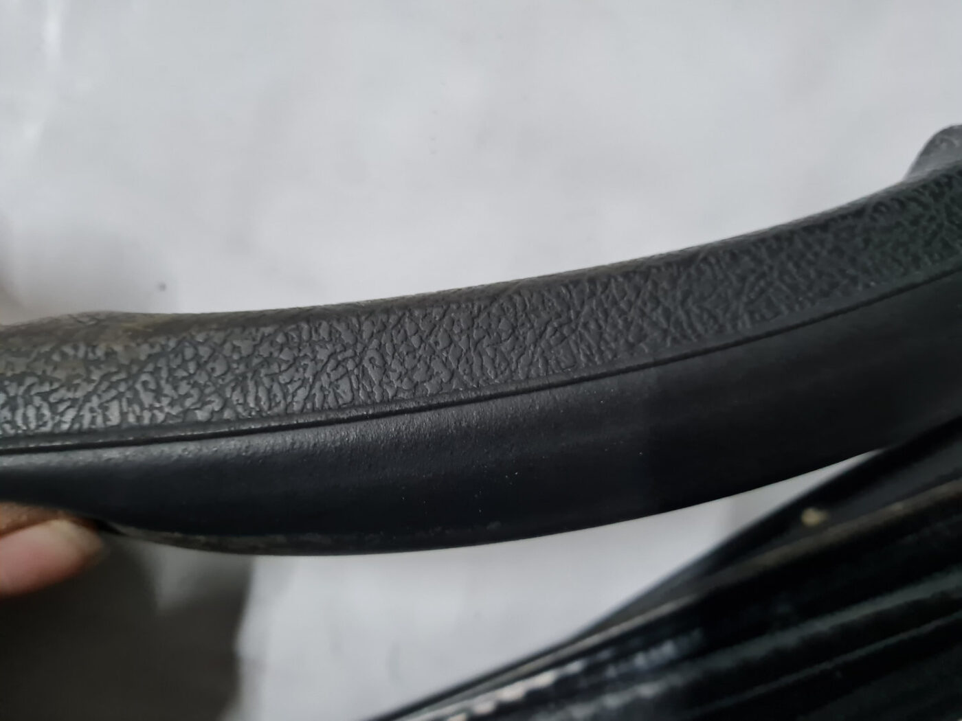 Durvju gumija priekš VOLVO XC 60 2009 3 Durvju gumija priekš VOLVO XC 60 2009