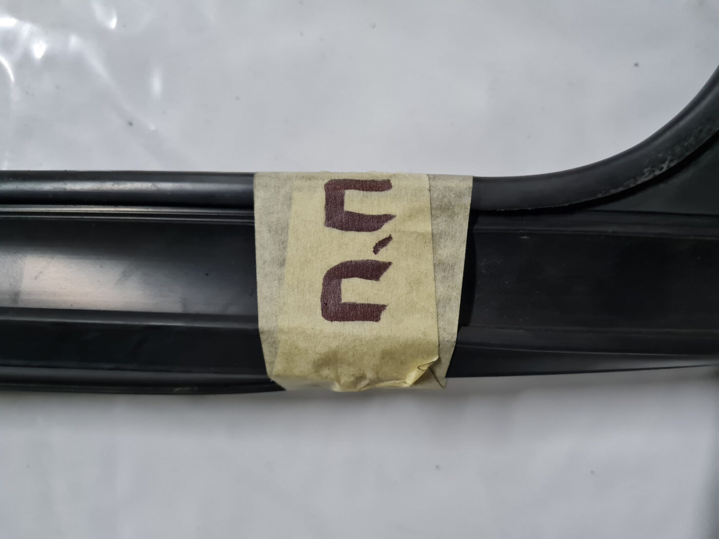 Durvju gumija priekš VOLVO XC 60 2009 6 Durvju gumija priekš VOLVO XC 60 2009