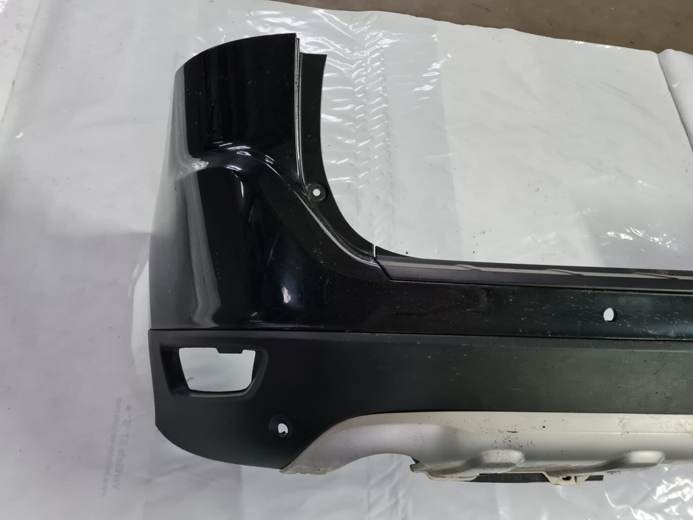 Aizmugures buferis priekš VOLVO XC 60 2009 2 Aizmugures buferis priekš VOLVO XC 60 2009