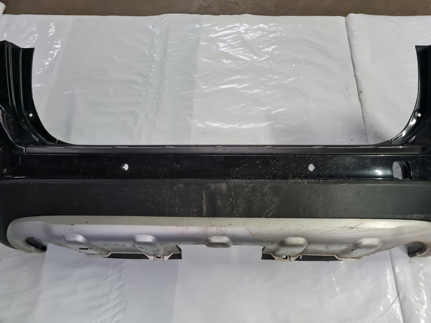 Aizmugures buferis priekš VOLVO XC 60 2009 23 Aizmugures buferis priekš VOLVO XC 60 2009