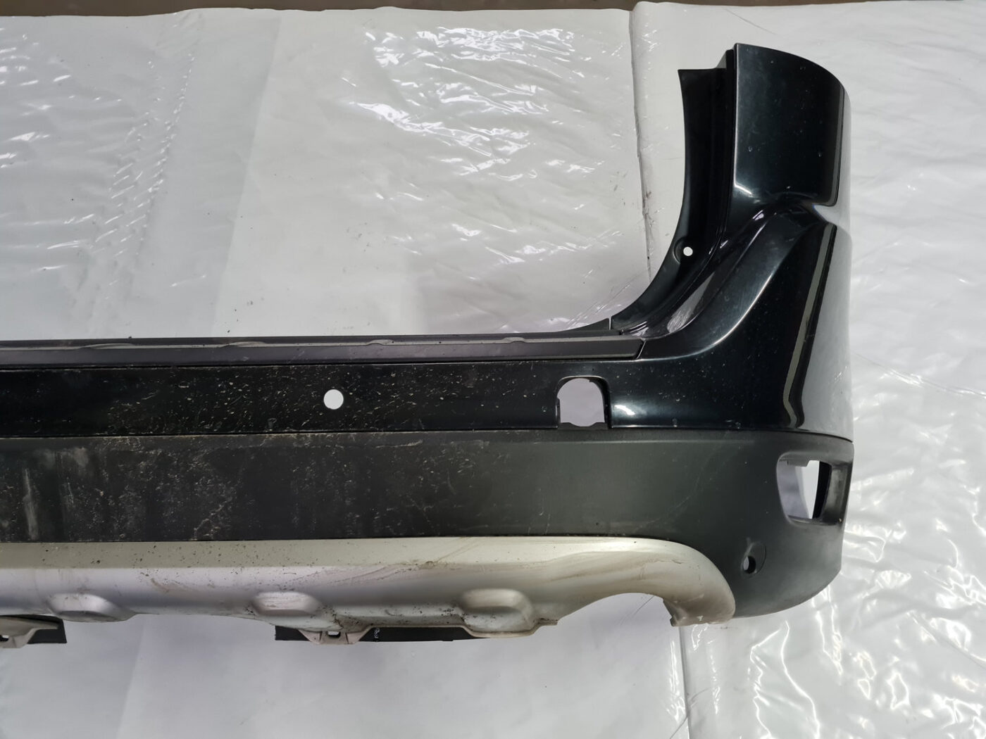 Aizmugures buferis priekš VOLVO XC 60 2009 22 Aizmugures buferis priekš VOLVO XC 60 2009