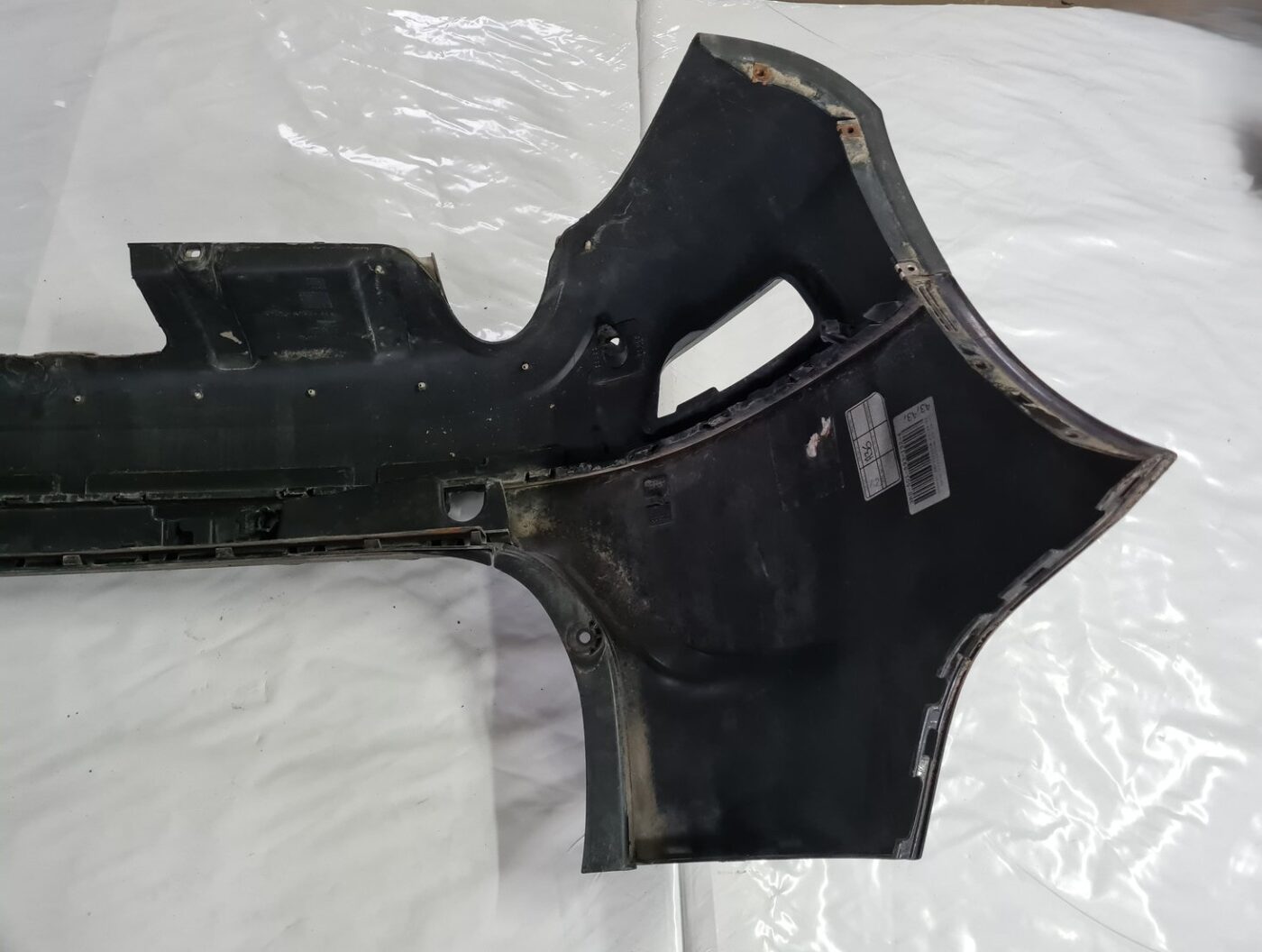 Aizmugures buferis priekš VOLVO XC 60 2009 8 Aizmugures buferis priekš VOLVO XC 60 2009