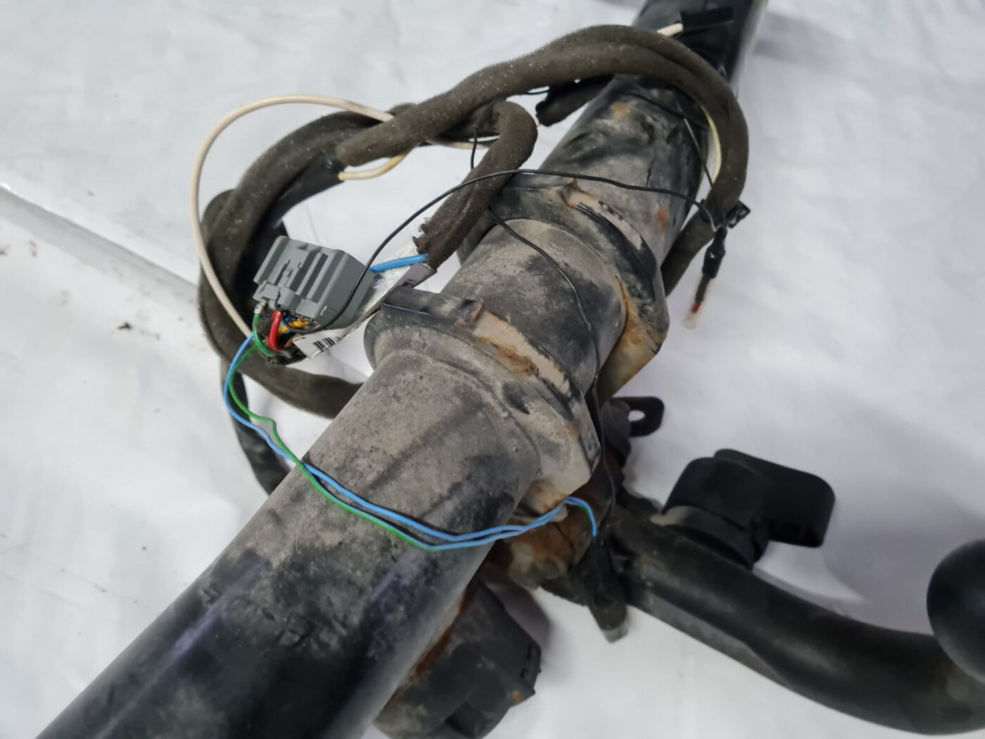 Sakabes ierīce (farkops) priekš VOLVO XC 60 2009 7 Sakabes ierīce (farkops) priekš VOLVO XC 60 2009