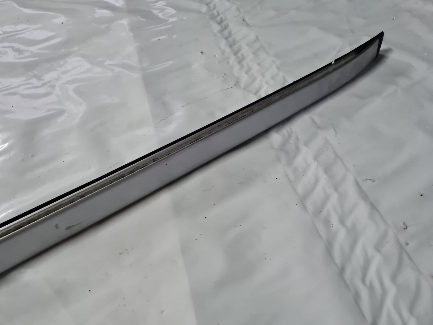 Jumta reliņi priekš VOLVO XC 60 2009 10 Jumta reliņi priekš VOLVO XC 60 2009