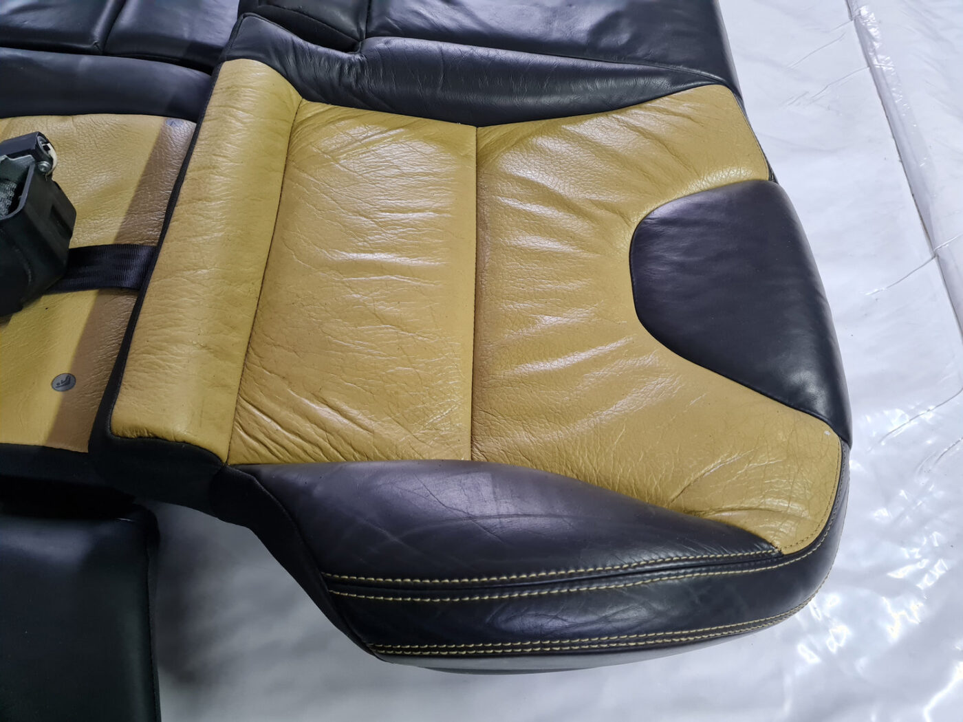 Aizmugurējais sēdeklis priekš VOLVO XC 60 2009 16 Aizmugurējais sēdeklis priekš VOLVO XC 60 2009