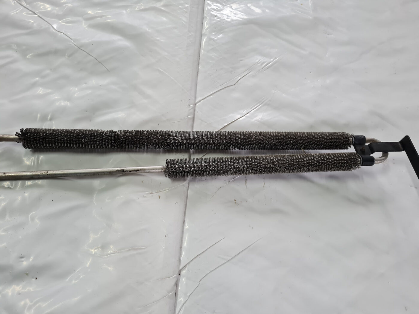 Hidrauliska pastiprinātāja radiators priekš VOLVO XC 60 2009 9 Hidrauliska pastiprinātāja radiators priekš VOLVO XC 60 2009