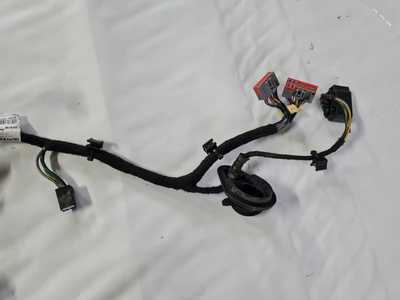 Durvju vadi priekš VOLVO XC 60 2009 5 Durvju vadi priekš VOLVO XC 60 2009