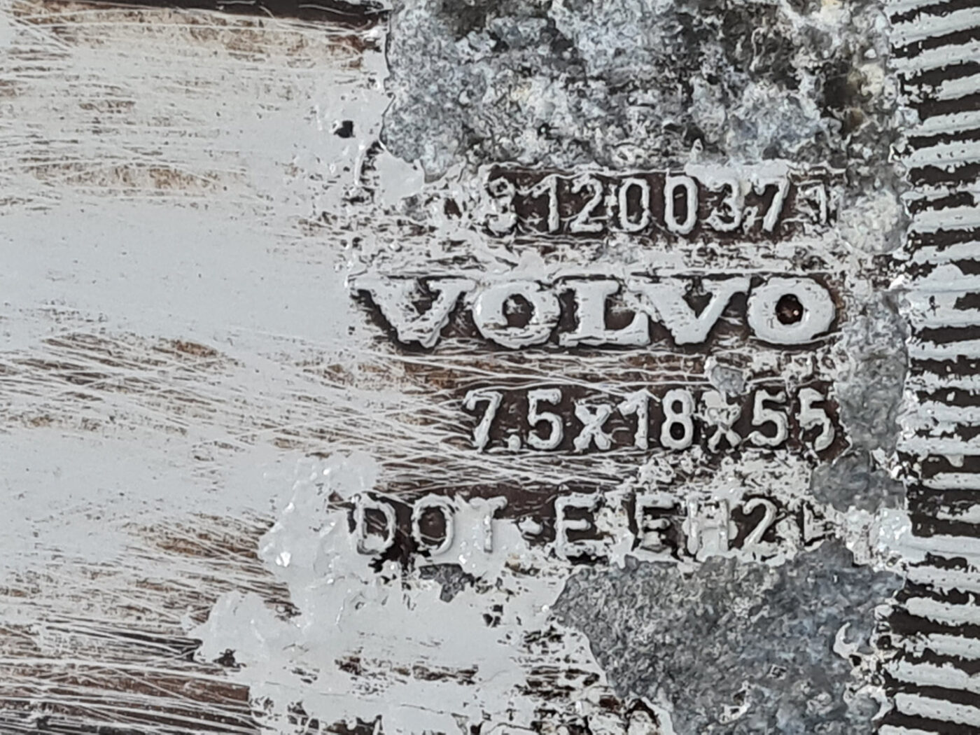 Lietie diski - vieglmetāla (kpl) priekš VOLVO XC 60 2009 6 Lietie diski - vieglmetāla (kpl) priekš VOLVO XC 60 2009