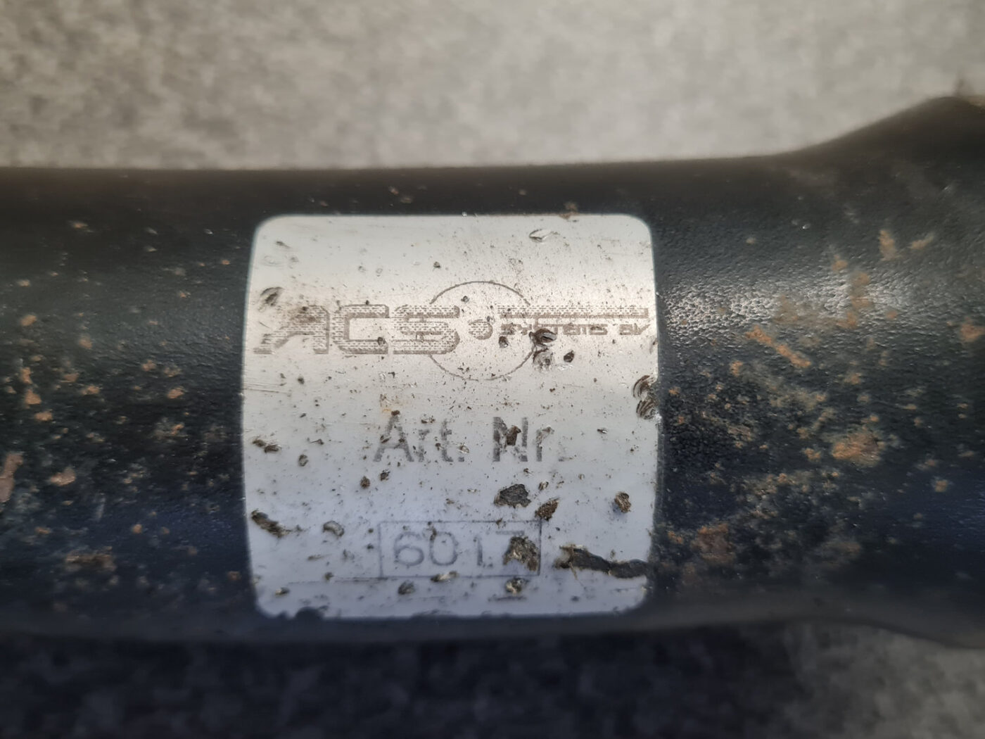 Sakabes ierīce (āķis) priekš BMW 525D E61 2007 TOURING BLACK 7 Sakabes ierīce (āķis) priekš BMW 525D E61 2007 TOURING BLACK