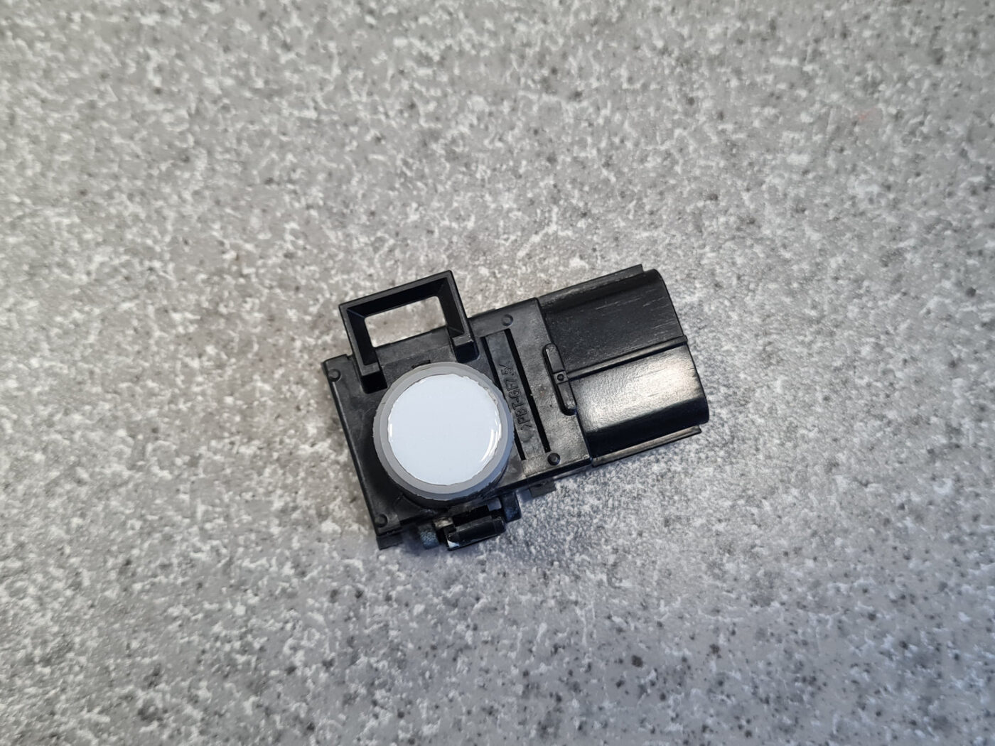 Parkošanās devējs priekš Lexus RX3 2008-2015 6 Parkošanās devējs priekš Lexus RX3 2008-2015