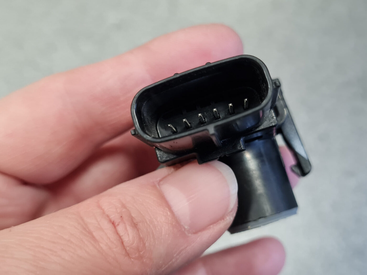 Parkošanās devējs priekš Lexus RX3 2008-2015 2 Parkošanās devējs priekš Lexus RX3 2008-2015